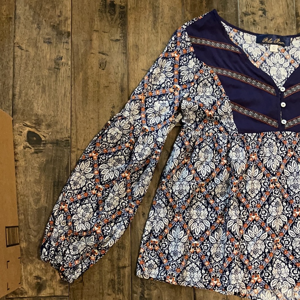 Blue Rair Blouse - Picture 5 of 8